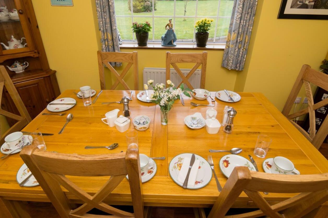 Ashbrook B&B Dunrine Bagian luar foto
